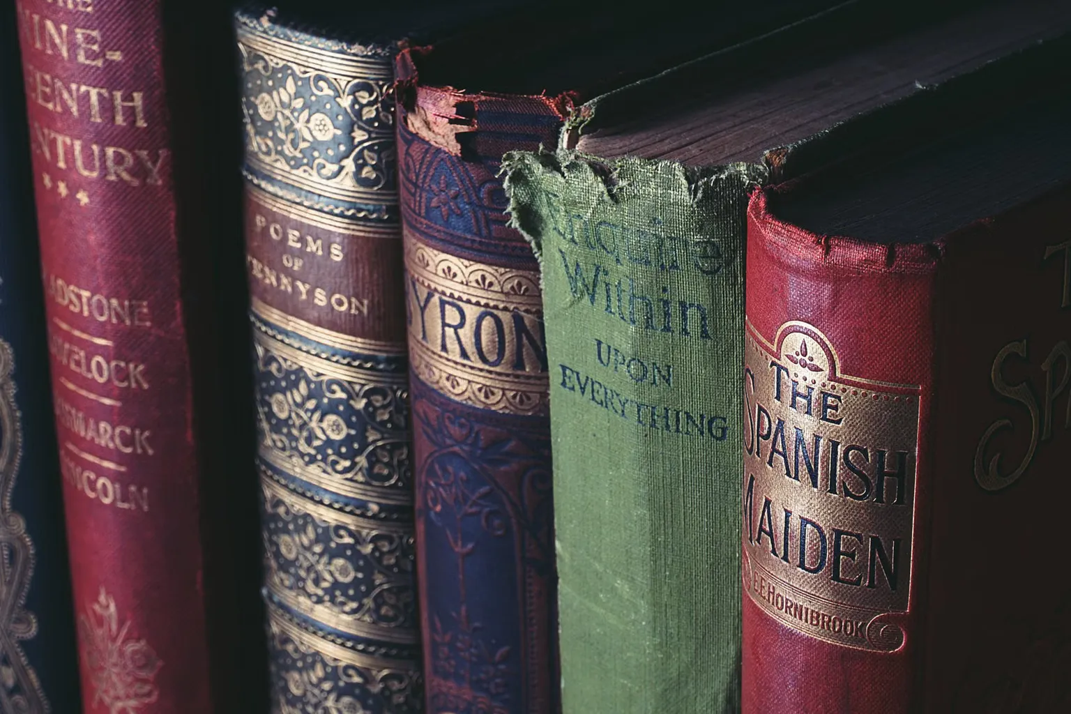 Fantasy cover artist hiring: which path suits your book?